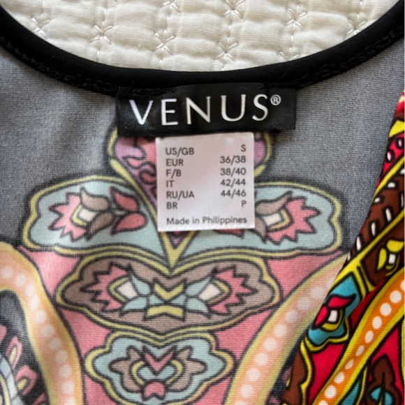 VENUS Paisley Flare-Sleeve Dress - Picture 6 of 6